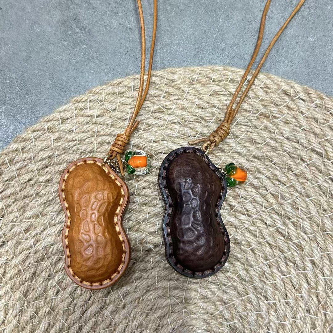头层牛皮花生好事发生挂件牛皮包挂饰车钥匙扣手账书签